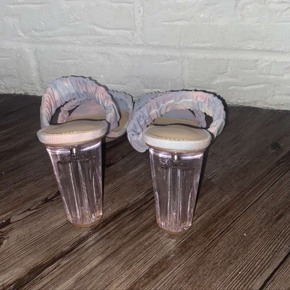 Shoes - Picture 3 of 3